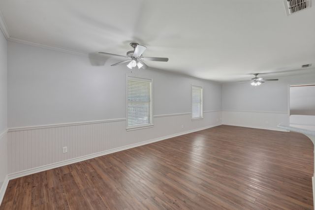 9465 Peninsula Drive, Tyler, TX 75707