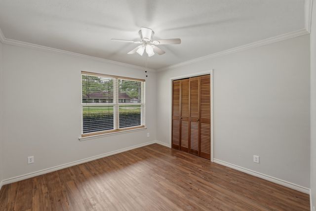 9465 Peninsula Drive, Tyler, TX 75707