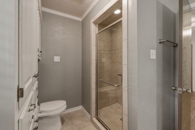 9465 Peninsula Drive, Tyler, TX 75707