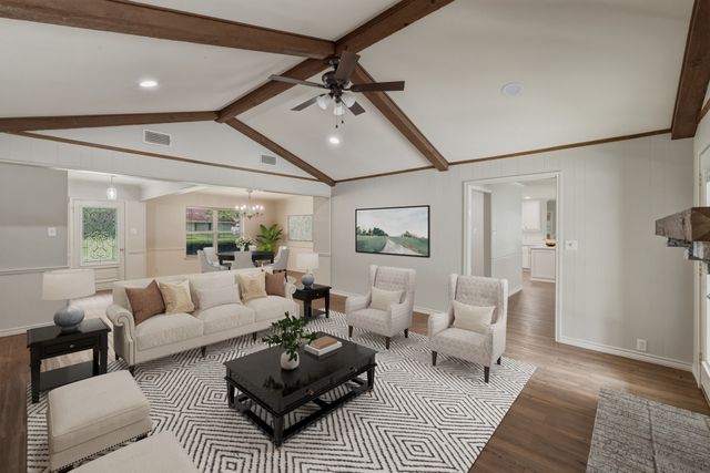 9465 Peninsula Drive, Tyler, TX 75707