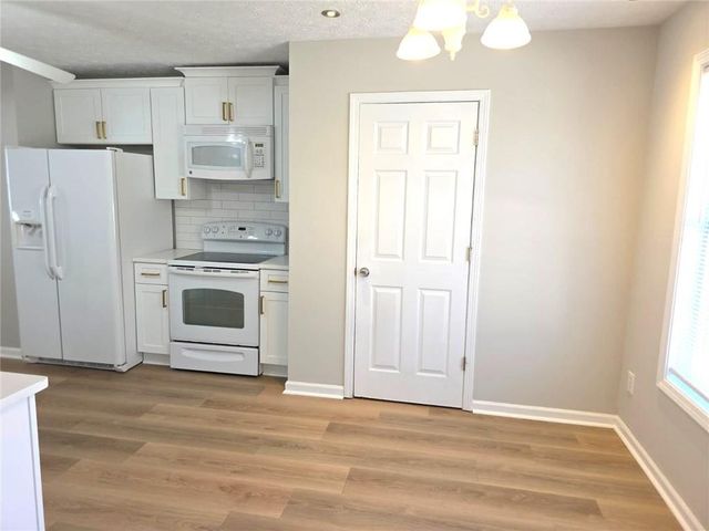 1521 Wynfield Drive, Auburn, GA 30011