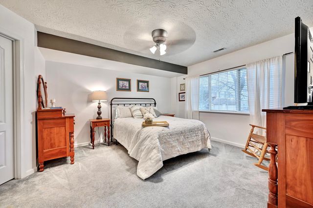 1475 Atlanta Court, Florence, KY 41042