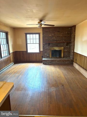 2199 BLACKS SCHOOL HOUSE RD, Taneytown, MD 21787