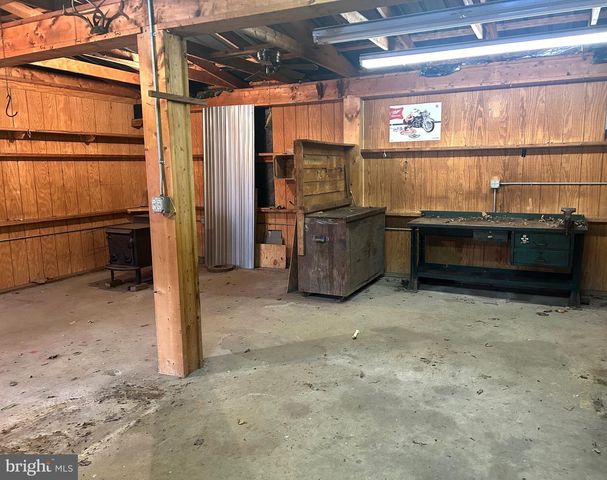 2199 BLACKS SCHOOL HOUSE RD, Taneytown, MD 21787