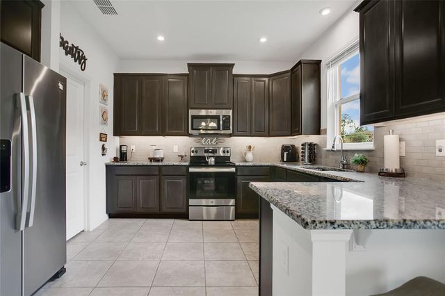 2009 NAPOLI DRIVE, St Cloud, FL 34771