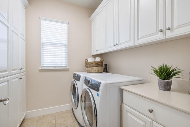 1808 Mulberry Creek, San Jose, CA 95120