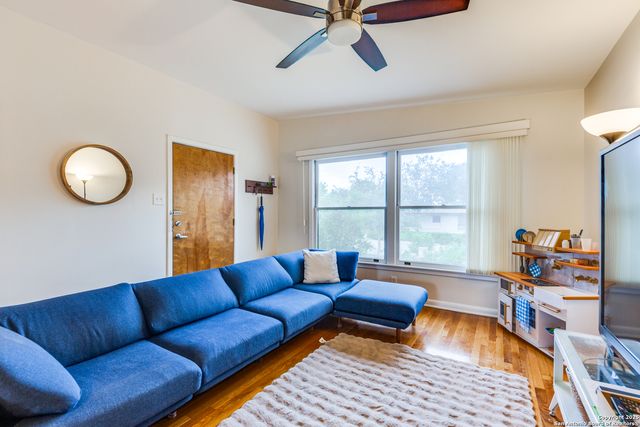 123 Teakwood, San Antonio, TX 78216