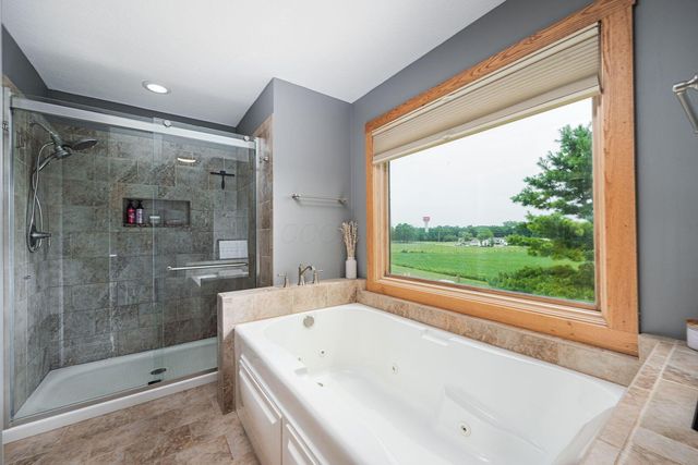 5520 Clover Valley Road, Johnstown, OH 43031