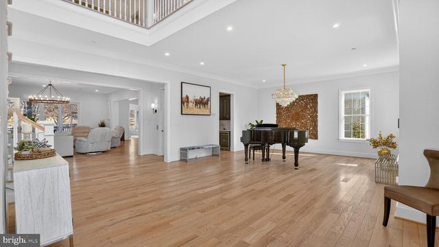 10525 TANAGER LN, Potomac, MD 20854