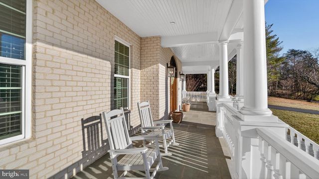 10525 TANAGER LN, Potomac, MD 20854