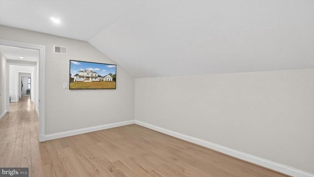 10525 TANAGER LN, Potomac, MD 20854