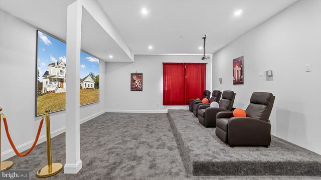 10525 TANAGER LN, Potomac, MD 20854