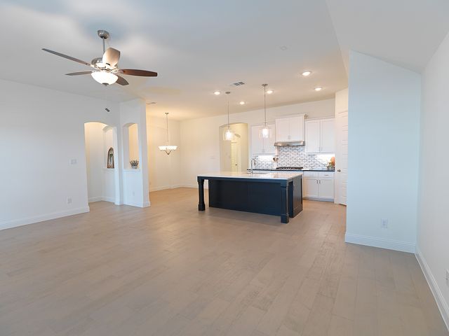 6200 Cobbetts Pond Lane, Fort Worth, TX 76179