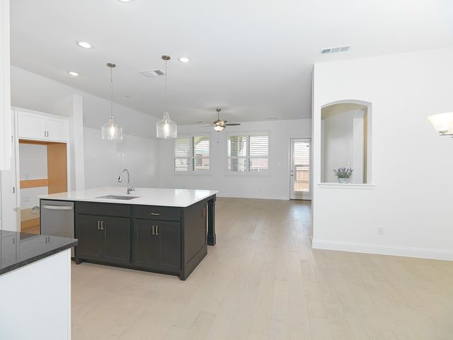 6200 Cobbetts Pond Lane, Fort Worth, TX 76179