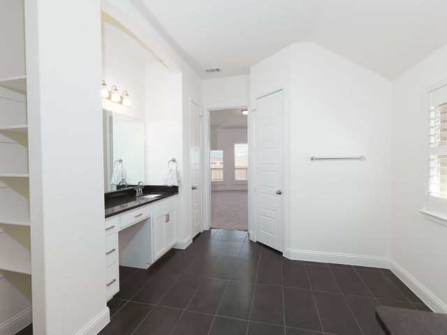 6200 Cobbetts Pond Lane, Fort Worth, TX 76179