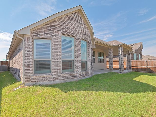 6200 Cobbetts Pond Lane, Fort Worth, TX 76179