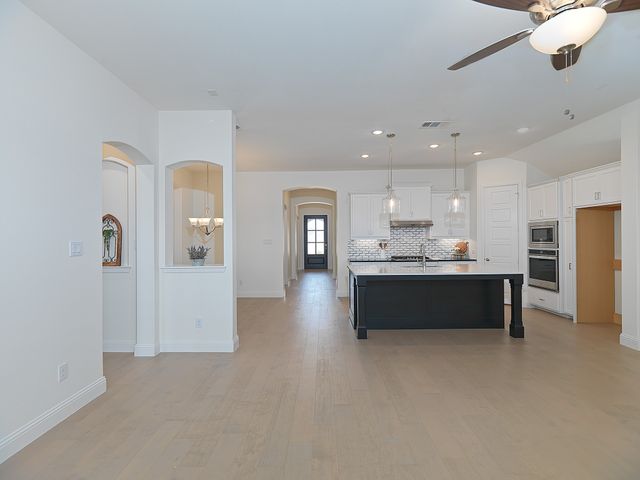 6200 Cobbetts Pond Lane, Fort Worth, TX 76179