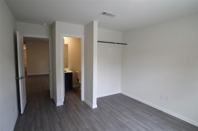 7925 Way Street, Houston, TX 77028