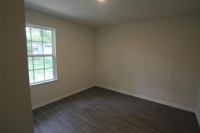 7925 Way Street, Houston, TX 77028