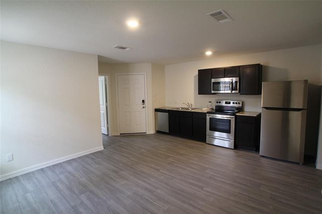 7925 Way Street, Houston, TX 77028