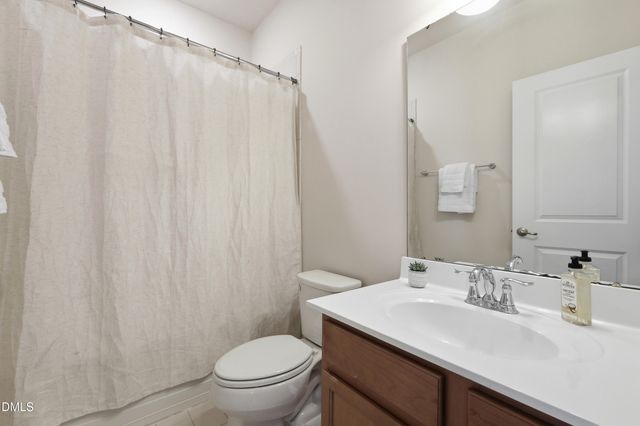 1004 Waymaker Court, Apex, NC 27502