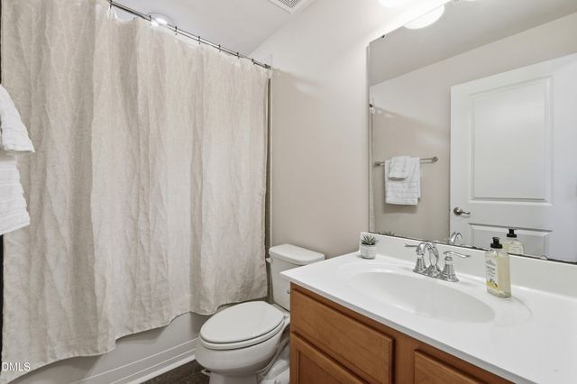 1004 Waymaker Court, Apex, NC 27502