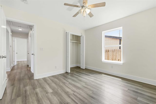 400 Booth ST, Taylor, TX 76574