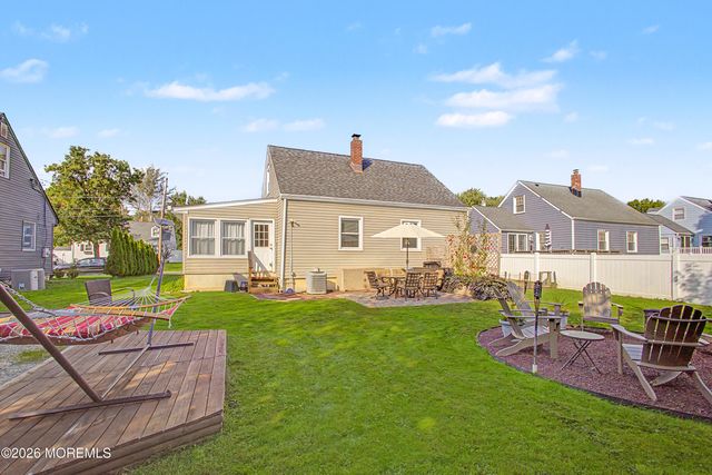 39 Waldron Road, Allentown, NJ 08501