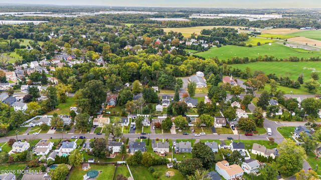 39 Waldron Road, Allentown, NJ 08501