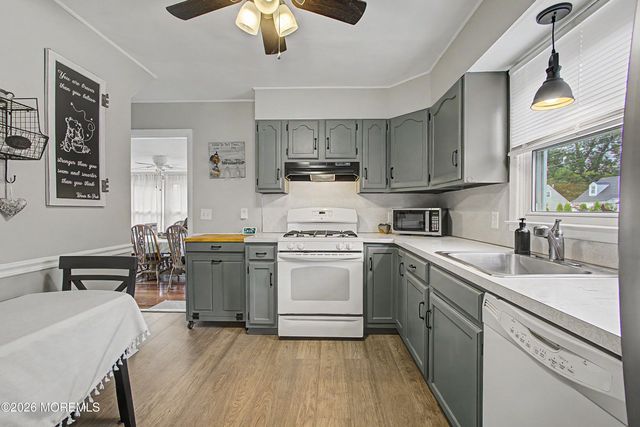 39 Waldron Road, Allentown, NJ 08501