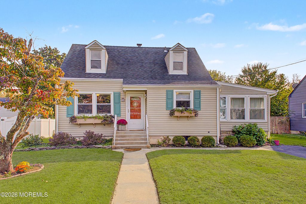 39 Waldron Road, Allentown, NJ 08501
