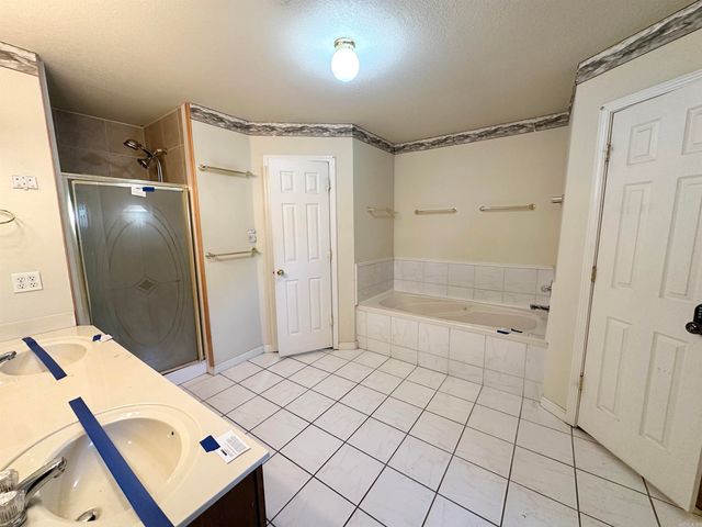 124 Summer Boulevard, Trumann, AR 72472
