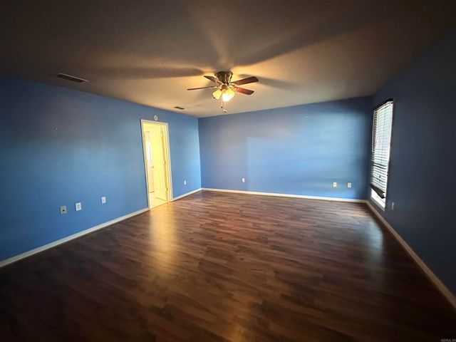 124 Summer Boulevard, Trumann, AR 72472