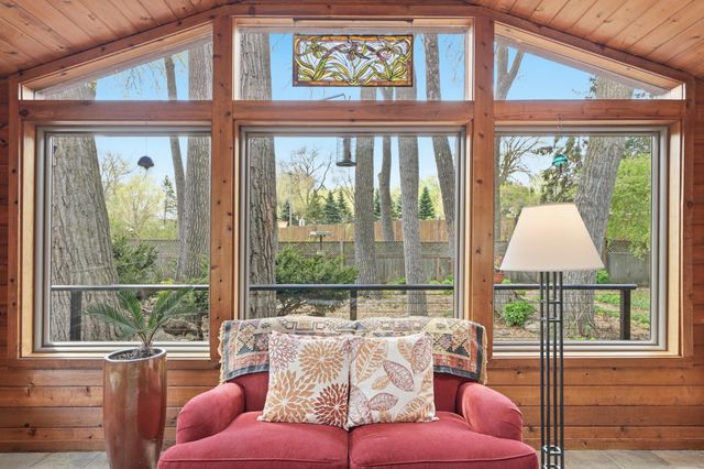 15213 Boulder Creek Drive, Minnetonka, MN 55345