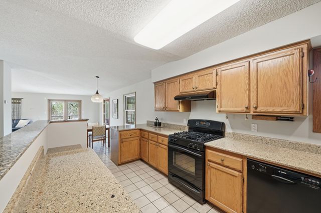 15213 Boulder Creek Drive, Minnetonka, MN 55345