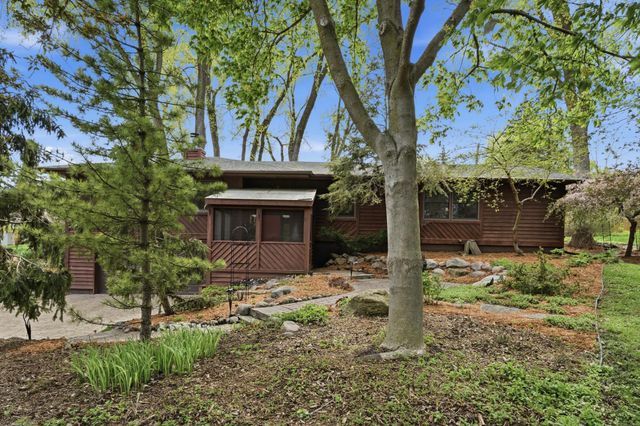 15213 Boulder Creek Drive, Minnetonka, MN 55345