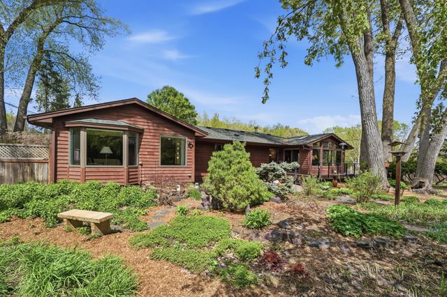 15213 Boulder Creek Drive, Minnetonka, MN 55345
