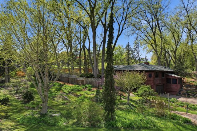 15213 Boulder Creek Drive, Minnetonka, MN 55345