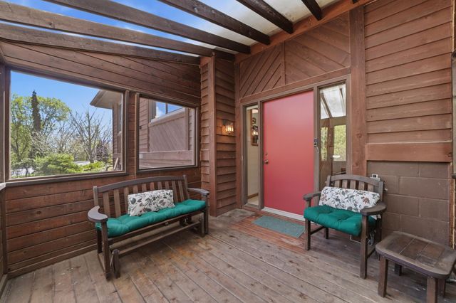 15213 Boulder Creek Drive, Minnetonka, MN 55345