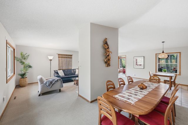 15213 Boulder Creek Drive, Minnetonka, MN 55345