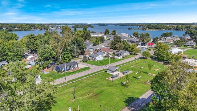 2966 Chautauqua Boulevard, Millersport, OH 43046