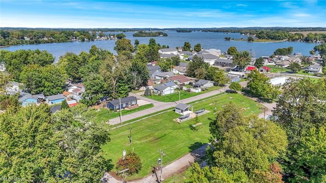 2966 Chautauqua Boulevard, Millersport, OH 43046