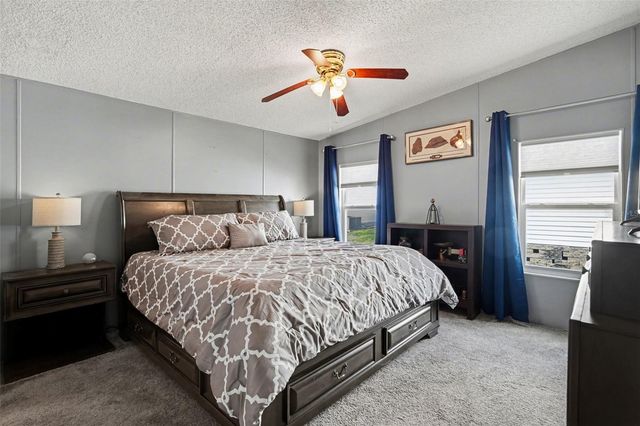 7123 SIESTA STREET, Zephyrhills, FL 33541