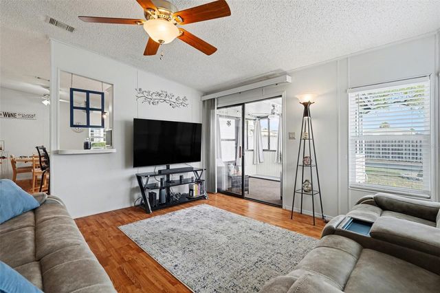 7123 SIESTA STREET, Zephyrhills, FL 33541