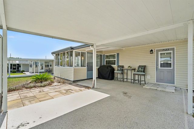 7123 SIESTA STREET, Zephyrhills, FL 33541