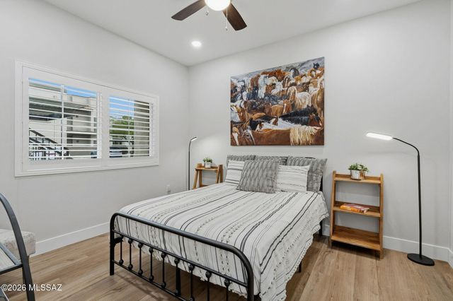2020 E River Rd Unit 101, Tucson, AZ 85718