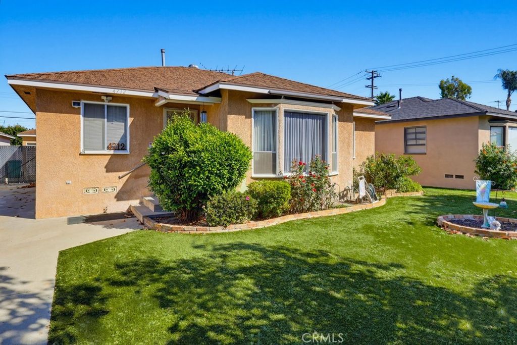 4712 Montair, Long Beach, CA 90808 — photo 2