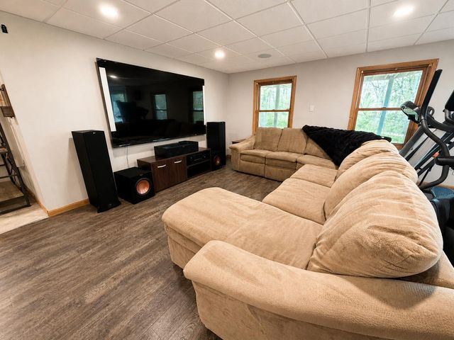 3354 Boone Grove Road, Valparaiso, IN 46385
