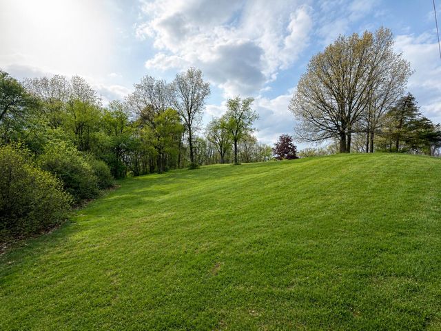 3354 Boone Grove Road, Valparaiso, IN 46385