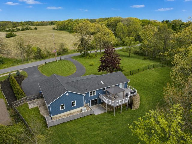 3354 Boone Grove Road, Valparaiso, IN 46385